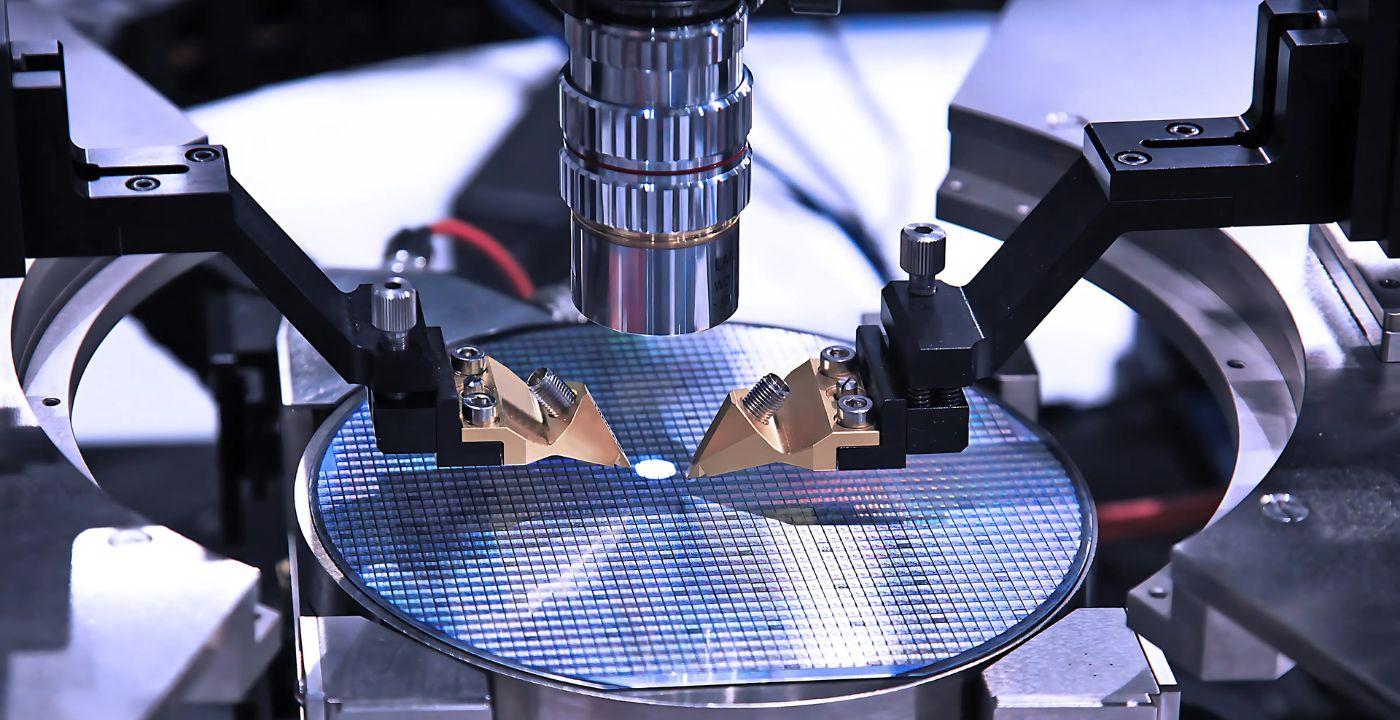 7 Best Semiconductor Inspection Equipment [Hardware & Software]